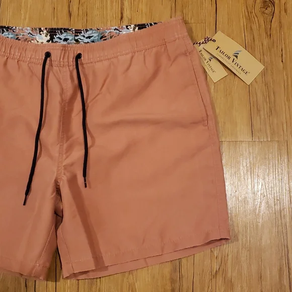 Taylor Vintage Short - Picture 2 of 6